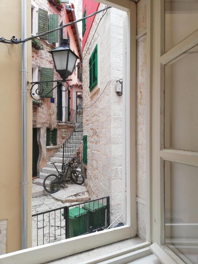 Studio Apartment Casa Di Pietra Rovinj Exterior foto